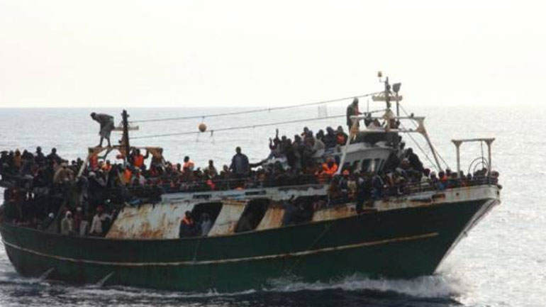 Η Μάλτα απορρίπτει κατηγορηματικά την απαίτηση της Ιταλίας να υποδεχθεί πλεούμενο με 450 μετανάστες