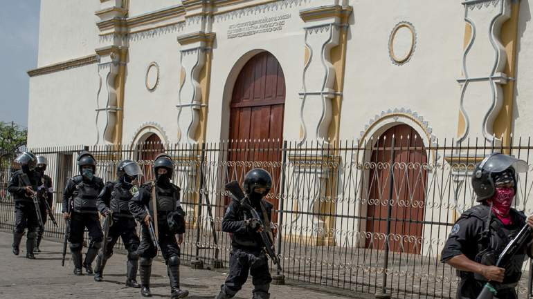 Νικαράγουα: Δύο νεαροί σκοτώθηκαν σε επίθεση φιλοκυβερνητικών δυνάμεων σε εκκλησία