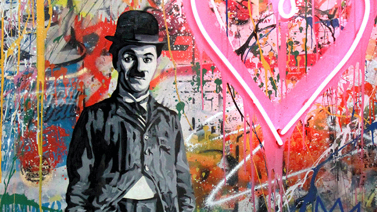 Τα graffiti του Mr. Brainwash γεμίζουν με χρώμα τη Μύκονο