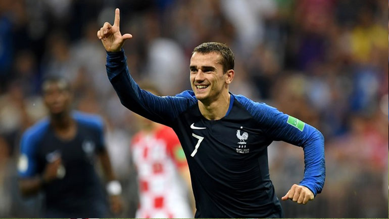 O Γκριεζμάν μόλις έχει κάνει το 2-1 για τη Γαλλία