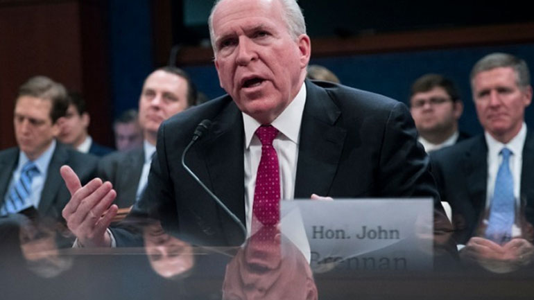 Παραπομπή του Ντ. Τραμπ για εσχάτη προδοσία ζητεί ο πρώην διευθυντής της CIA Τζον Μπρέναν