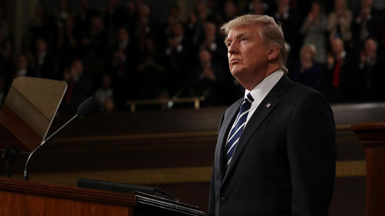 Λευκός Οίκος: Ο Τραμπ θα συναντηθεί με μέλη του Κογκρέσου