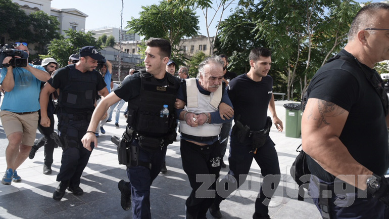 Συνέχεια της δίκης για τον φόνο της Δώρας Ζέμπερη – Ένταση κατά τη διάρκεια της μεταγωγής του κατηγορουμένου Συνέχεια της δίκης για τον φόνο της Δώρας Ζέμπερη – Ένταση κατά τη διάρκεια της μεταγωγής του κατηγορουμένου