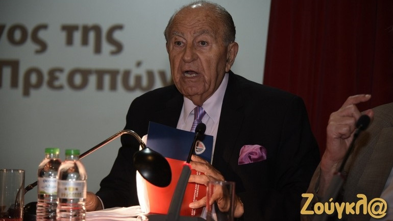 Παρέμβαση Κρις Σπύρου στην Ελληνοαμερικανική Ένωση: «Ποιος ο λόγος της Συμφωνίας των Πρεσπών;»