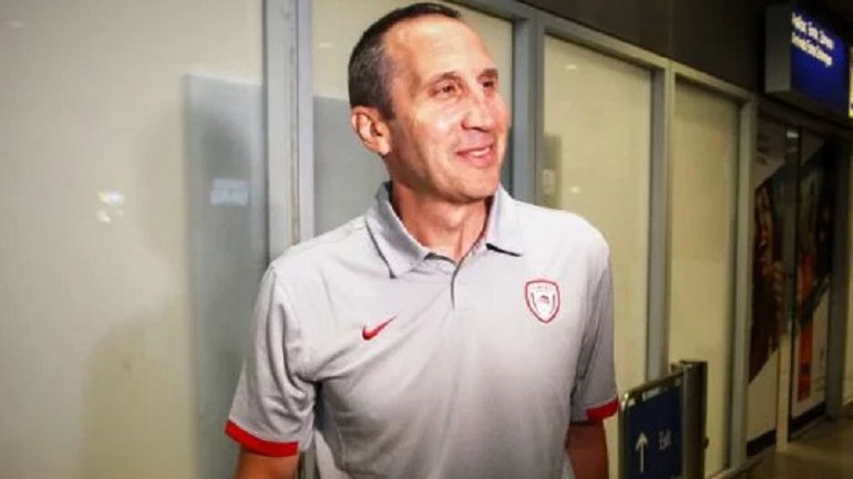 Μπλατ: «Είμαι τυχερός που ήρθα στον Ολυμπιακό»