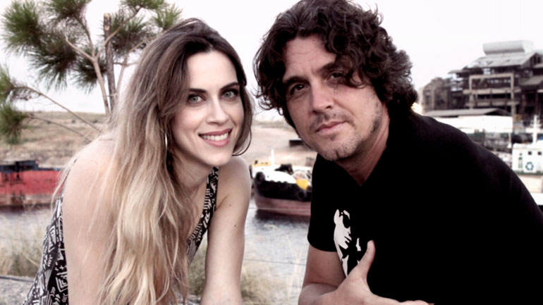 Ο Θοδωρής Κοτονιάς και η Σαββέρια Μαργιολά στη Δραπετσώνα