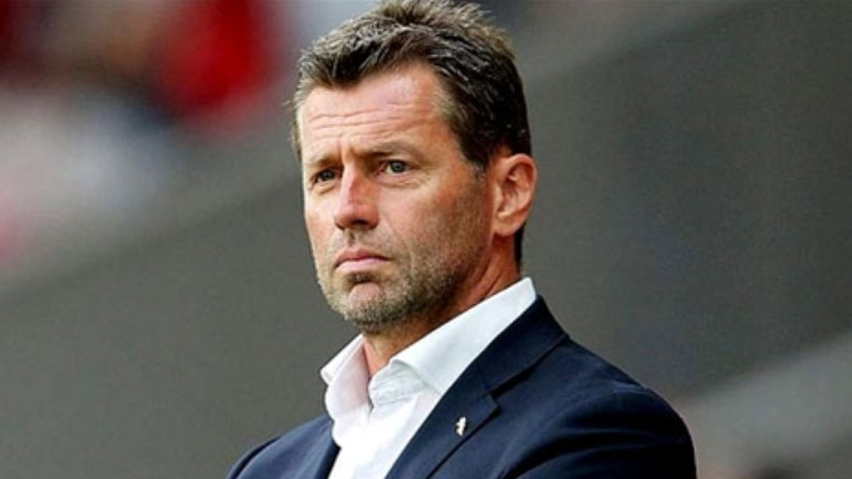 Σκίμπε: «Θα μπορούσαμε να ήμασταν και εμείς στο Μουντιάλ της Ρωσίας»