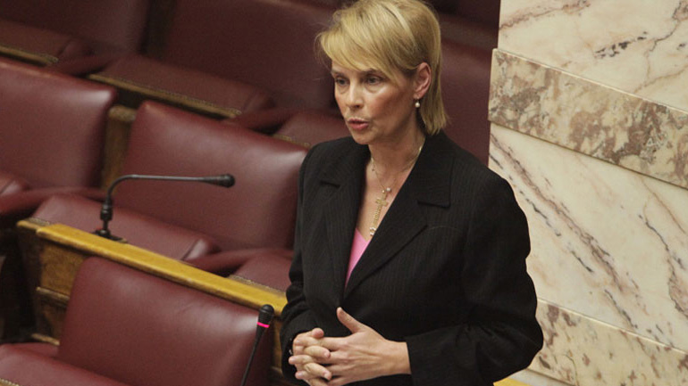 Κατερίνα Παπακώστα: Κατέθεσε την ιδρυτική διακήρυξη της «Νέας Ελληνικής Ορμής»