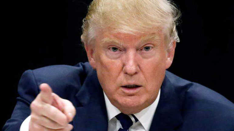 Οι ρεπουμπλικανοί φοβούνται να αντιπαρατεθούν στον Τραμπ