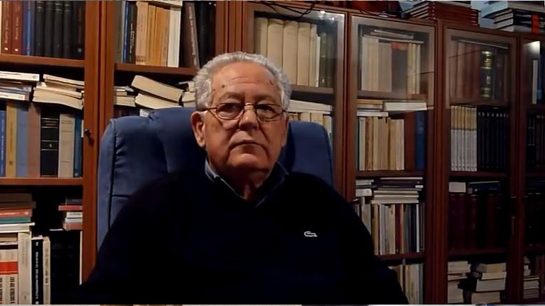 Έφυγε από τη ζωή ο ποιητής Χρίστος Ρουμελιωτάκης