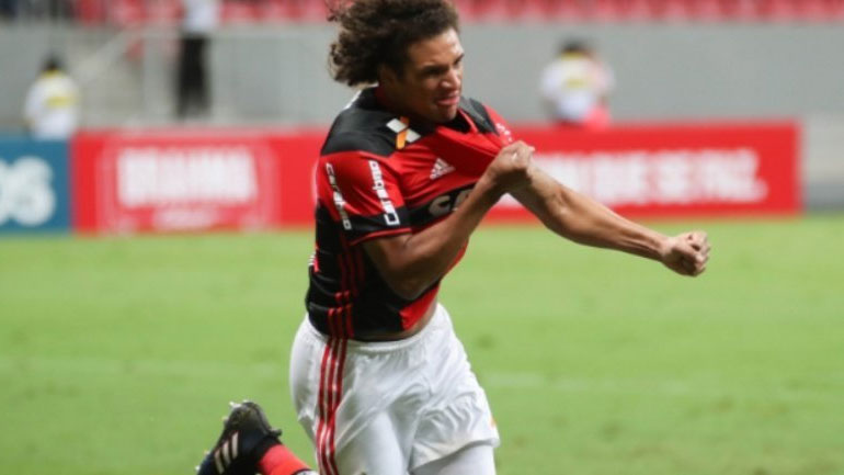 Κινείται για Μεριά και Γουίλιαν ο Ολυμπιακός