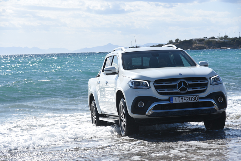 Άγριες καταστάσεις... (στην φωτογραφία η Mercedes X-Class)