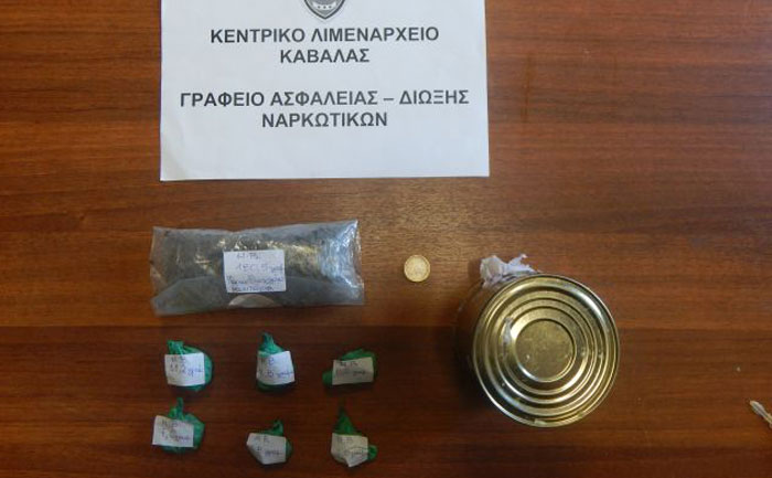 Σύλληψη νεαρού για ναρκωτικά στην Καβάλα