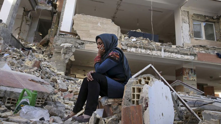 Στους 287 οι τραυματίες από τον σεισμό των 5,9R στο δυτικό Ιράν