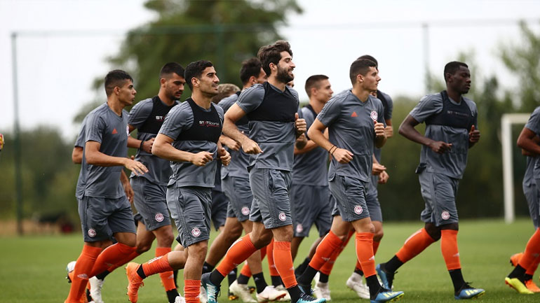 Έφτασε στην Ολλανδία ο Ολυμπιακός