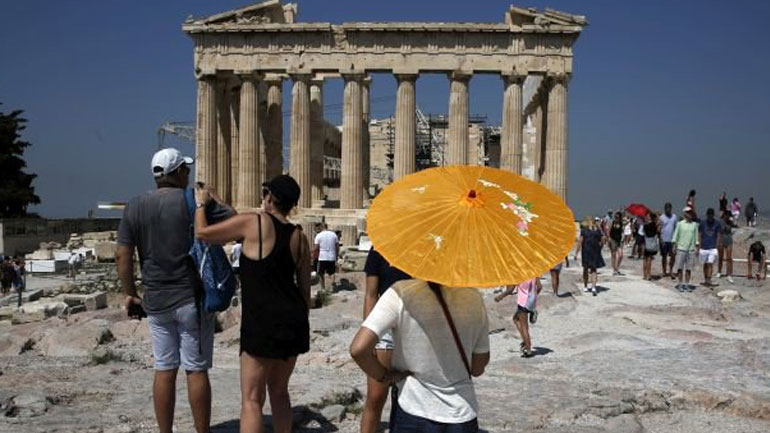 Ανοιχτός ο αρχαιολογικός χώρος της Ακρόπολης μέχρι τις 20.00 με ελεύθερη είσοδο