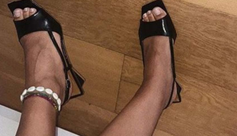 Τα βραχιόλια ποδιού με κοχύλια είναι το πιο hot summer trend!