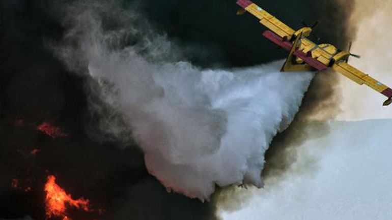 Αίτημα για ευρωπαϊκή βοήθεια για την κατάσβεση των πυρκαγιών