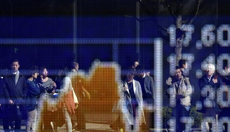 Πτώση στο Τόκιο