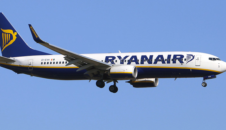 «Βουτιά» στα κέρδη της Ryanair