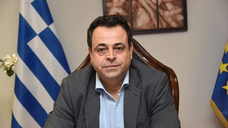 Σαντορινιός: Απεγκλωβίστηκαν 689 άνθρωποι από τις ακτές της Ραφήνας