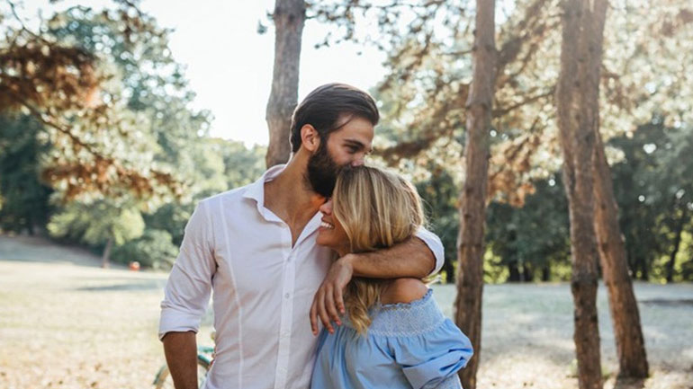 Αυτή είναι η συνήθεια που θα σε φέρει κοντά με το σύντροφό σου