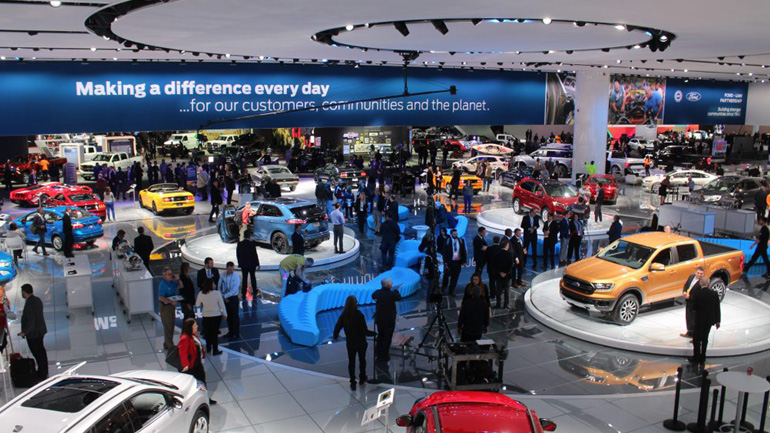 Μεταφέρεται η μεγαλύτερη αμερικανική έκθεση