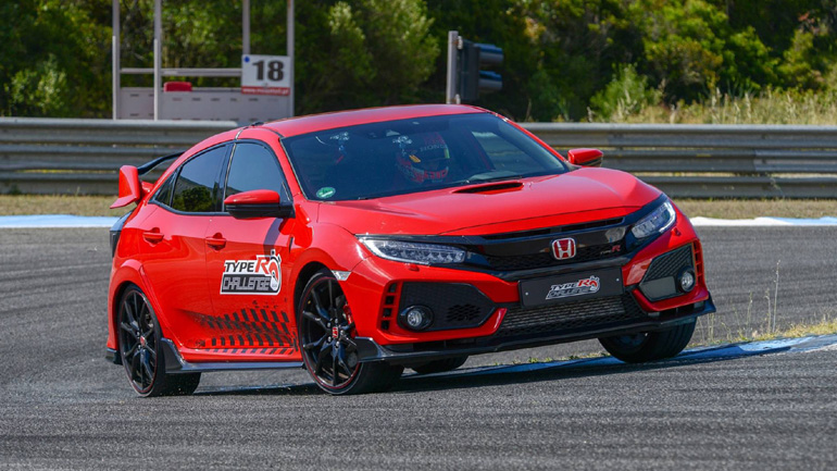 Το Civic Type R έριξε ακόμη ένα οχυρό!