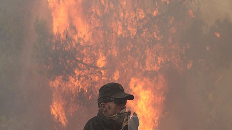 Καλύτερη η εικόνα της πυρκαγιάς στην Κινέτα