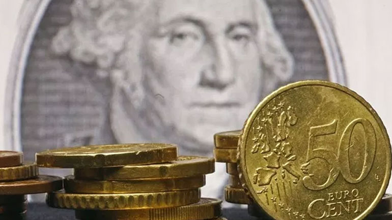 Ενισχύεται το ευρώ έναντι του δολαρίου