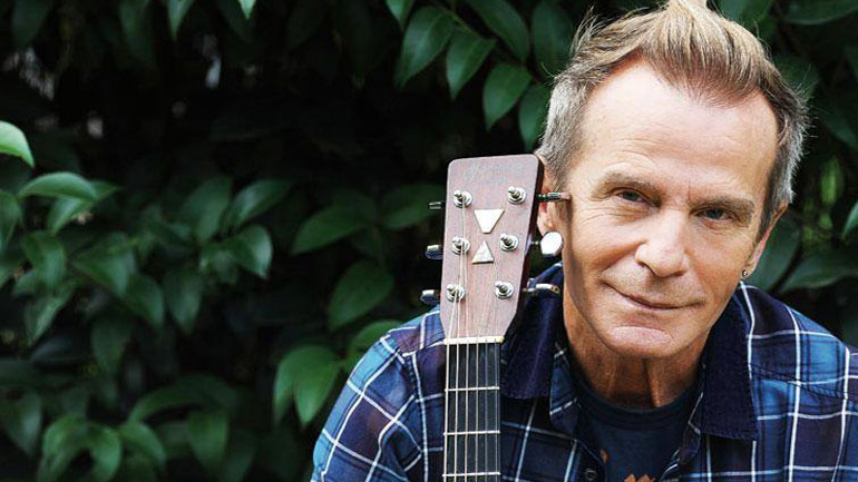 Ο Bαγγέλης Γερμανός στο Ανοιχτό θέατρο Άλσους Βεΐκου