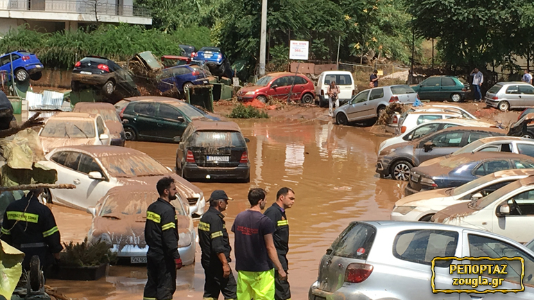 200 αυτοκίνητα βούλιαξαν στο Μαρούσι σε 15′ 200 αυτοκίνητα βούλιαξαν στο Μαρούσι σε 15′