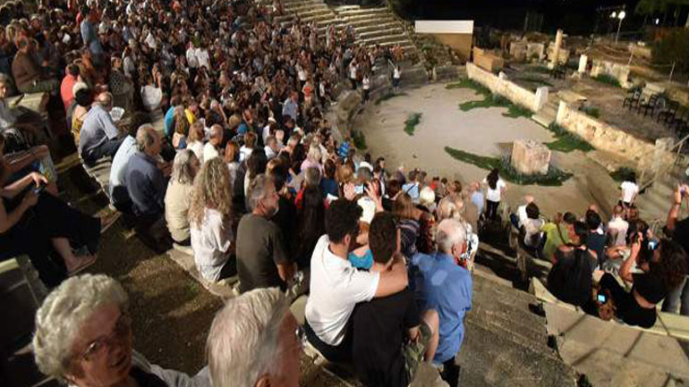 Το Φεστιβάλ Αθηνών προσφέρει 20.000 ευρώ στους πληγέντες από τις πυρκαγιές