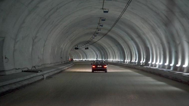 Κλειστές σήμερα και αύριο οι σήραγγες των Τεμπών