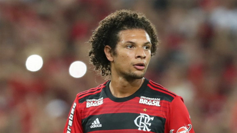 Αποσύρει το ενδιαφέρον του για τον Αράο ο Ολυμπιακός