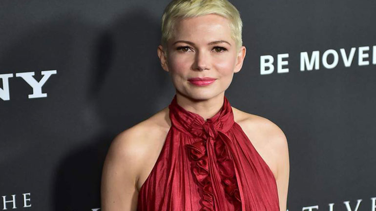 Η Μισέλ Ουίλιαμς παντρεύτηκε 10 χρόνια έπειτα από τον θάνατο του συντρόφου της Χιθ Λέτζερ