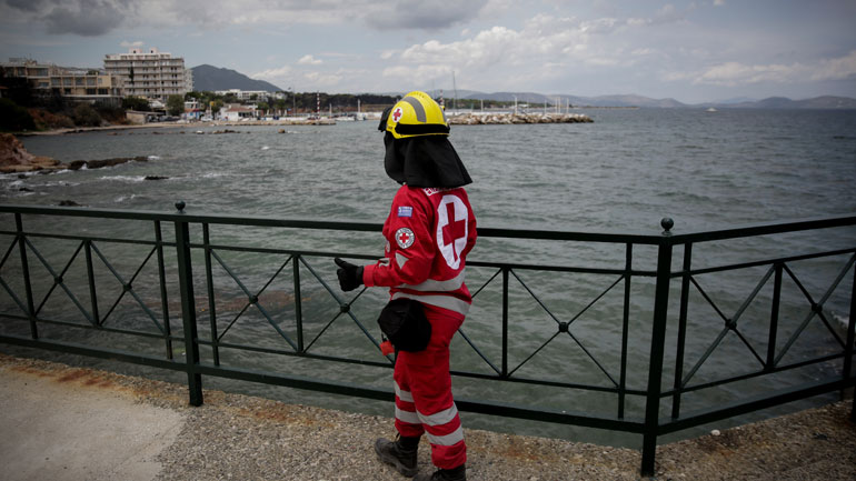 Τα σχολεία στο Νέο Βουτζά γλίτωσαν από την πυρκαγιά – Βλάβες στο ΕΠΑΛ Ραφήνας