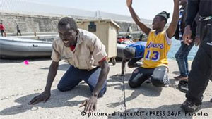 Πρόσφυγες πατούν για πρώτη φορά ευρωπαϊκό έδαφος