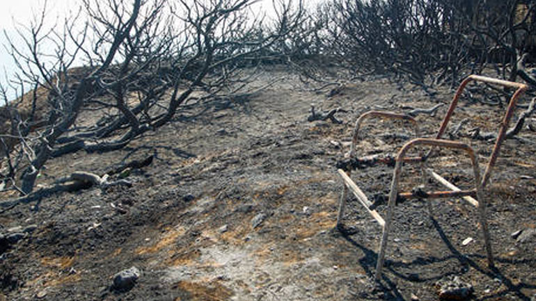 Συνεχίζονται οι ταυτοποιήσεις – Μεταξύ των θυμάτων ένας 68χρονος κάτοικος Νέας Μάκρης