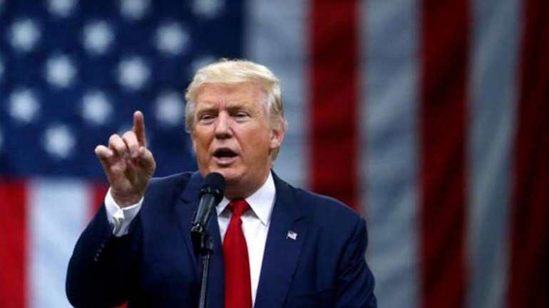 «Είμαι πρόθυμος να επιτρέψω την “παύση λειτουργίας” της ομοσπονδιακής κυβέρνησης»