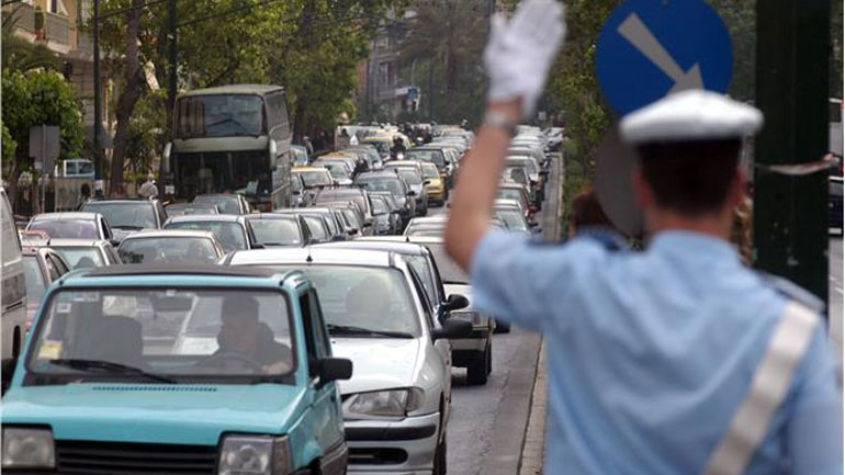 Κρήτη: Περισσότερες από 1.600 παραβάσεις του ΚΟΚ μέσα σε ένα τριήμερο