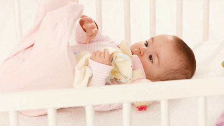 Προϋποθέσεις για να κάνετε ασφαλή την κούνια του μωρού