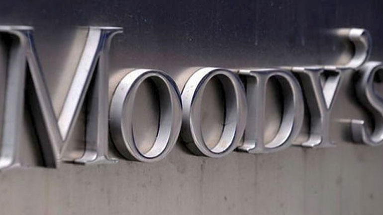 Η Moody’s αναβάθμισε το outlook για το ελληνικό τραπεζικό σύστημα σε θετικό