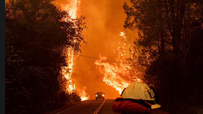 Η ξηρασία τροφοδοτεί τις φονικές πυρκαγιές στην Καλιφόρνια