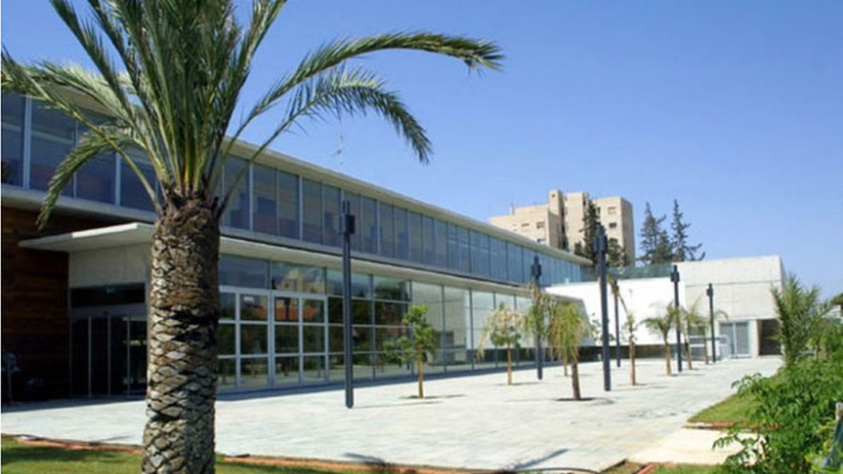 Συμβολική βοήθεια της Ένωσης Συντακτών Κύπρου στους πυρόπληκτους δημοσιογράφους -μέλη της ΕΣΗΕΑ