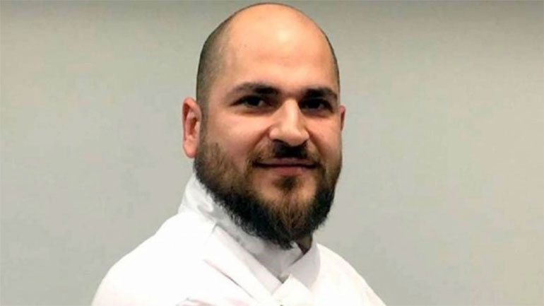 Κηδεύεται η οικογένεια του σεφ Κοκκινίδη που χάθηκε στην πυρκαγιά στο Μάτι