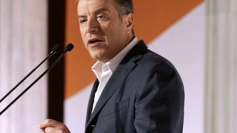 Θεοδωράκης: Δεν νοείται ανάληψη πολιτικής ευθύνης χωρίς παραιτήσεις ή αποπομπές