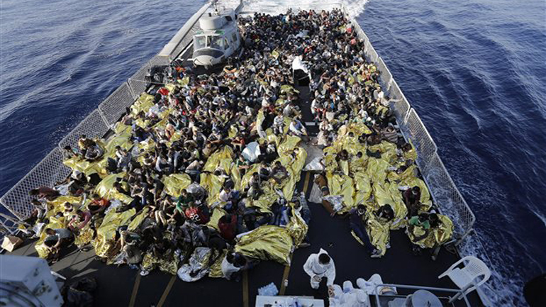 Τυνησία: Ελλιμενίζεται πλοίο με 40 μετανάστες