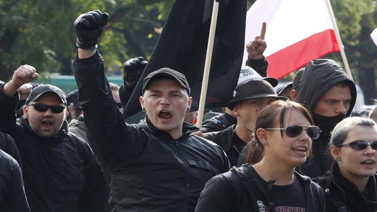 Γερμανία: Ακροδεξιά «μαύρη λίστα» με 25.000 ονόματα