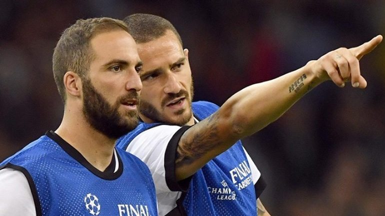 Συμφωνία για ανταλλαγή Ιγκουαΐν με Μπονούτσι